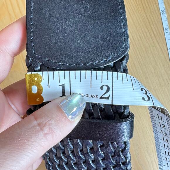 Eddie Bauer Women’s Belt Wide Woven Leather Black M/L Solid Brass Silver Tone - Picture 3 of 6